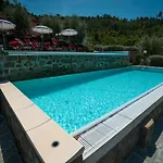 Luxury In Tuscany - Casa Di Nonnas Villa Pescia